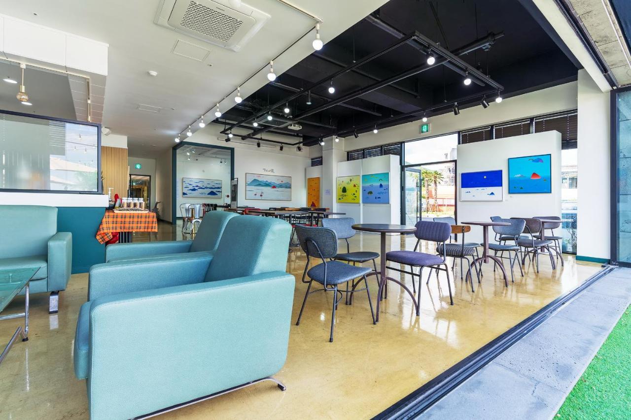 Gold Beach Resort Yeosu Buitenkant foto